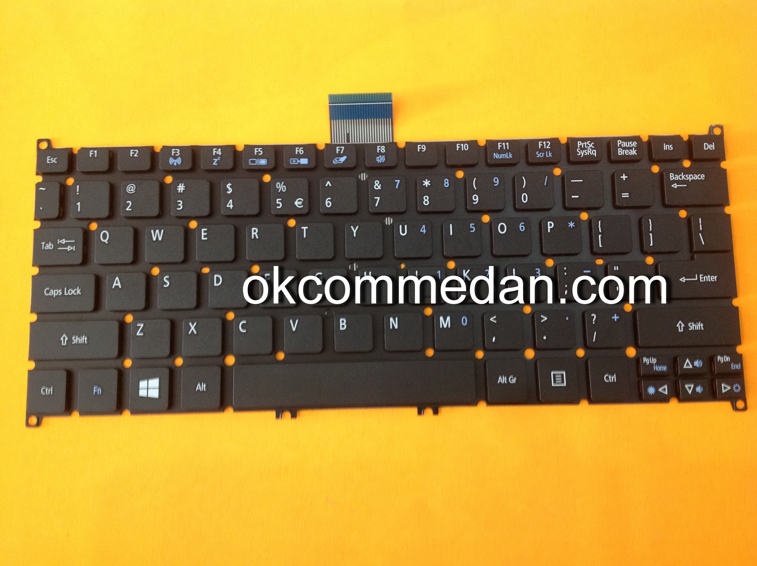 KEYboard Untuk Notebook Acer 756