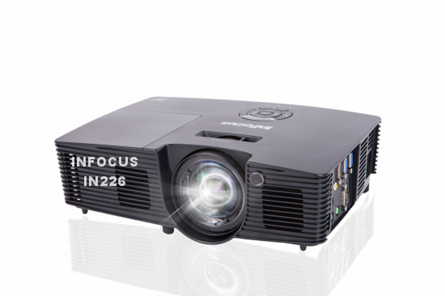 Projector infocus   in 226 XGA 3D