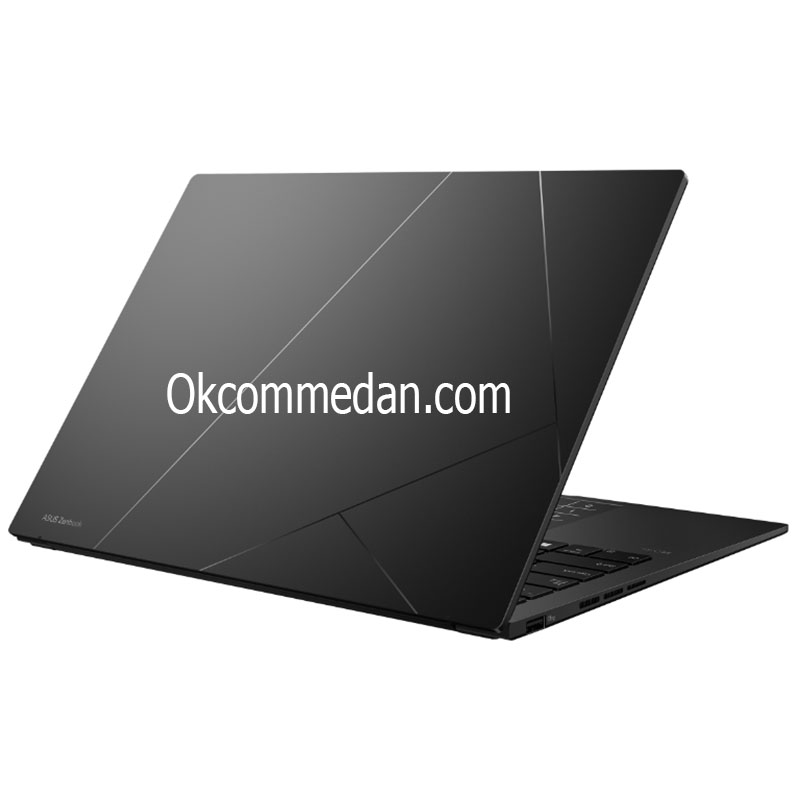 Asus Laptop Zenbook UM3406HA-OLED752 AMD Ryzen 7 8840Hs